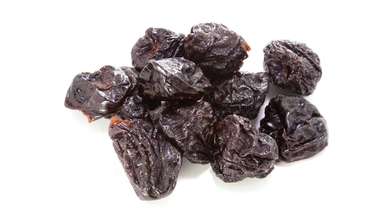 Shriveled-up prunes resembling an AI application with no data